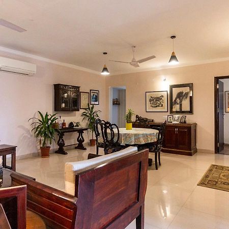 Neelam Bed & Breakfast โกลกาตา ภายนอก รูปภาพ