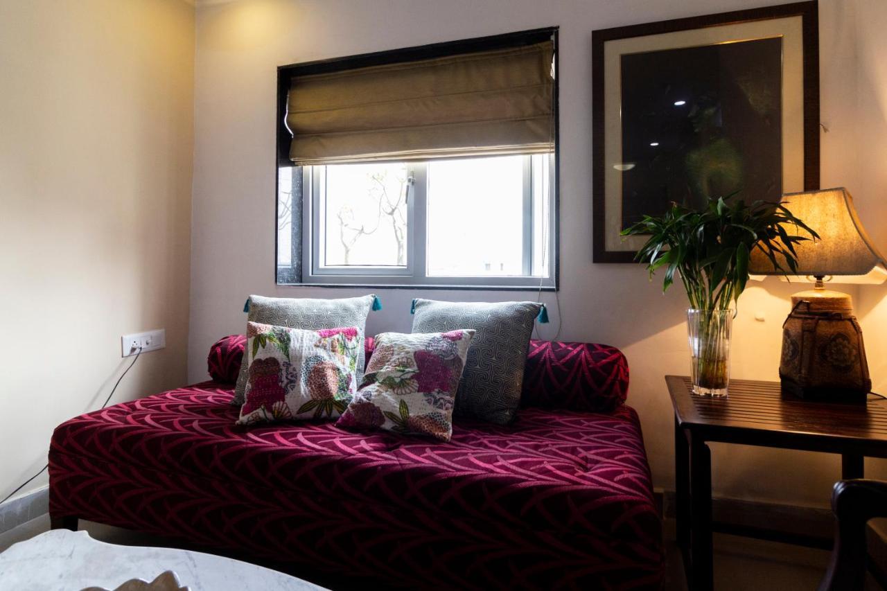 Neelam Bed & Breakfast โกลกาตา ภายนอก รูปภาพ