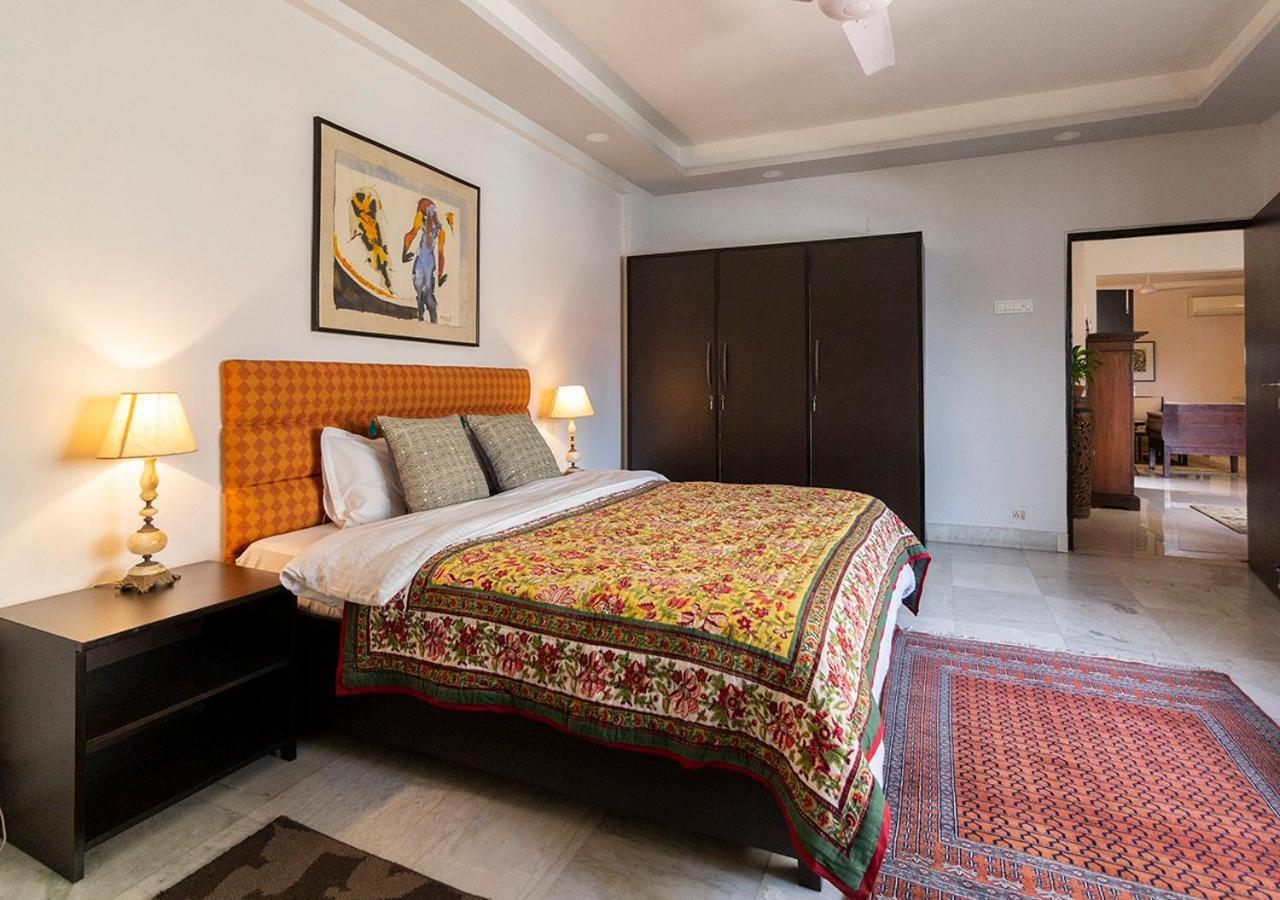 Neelam Bed & Breakfast โกลกาตา ภายนอก รูปภาพ