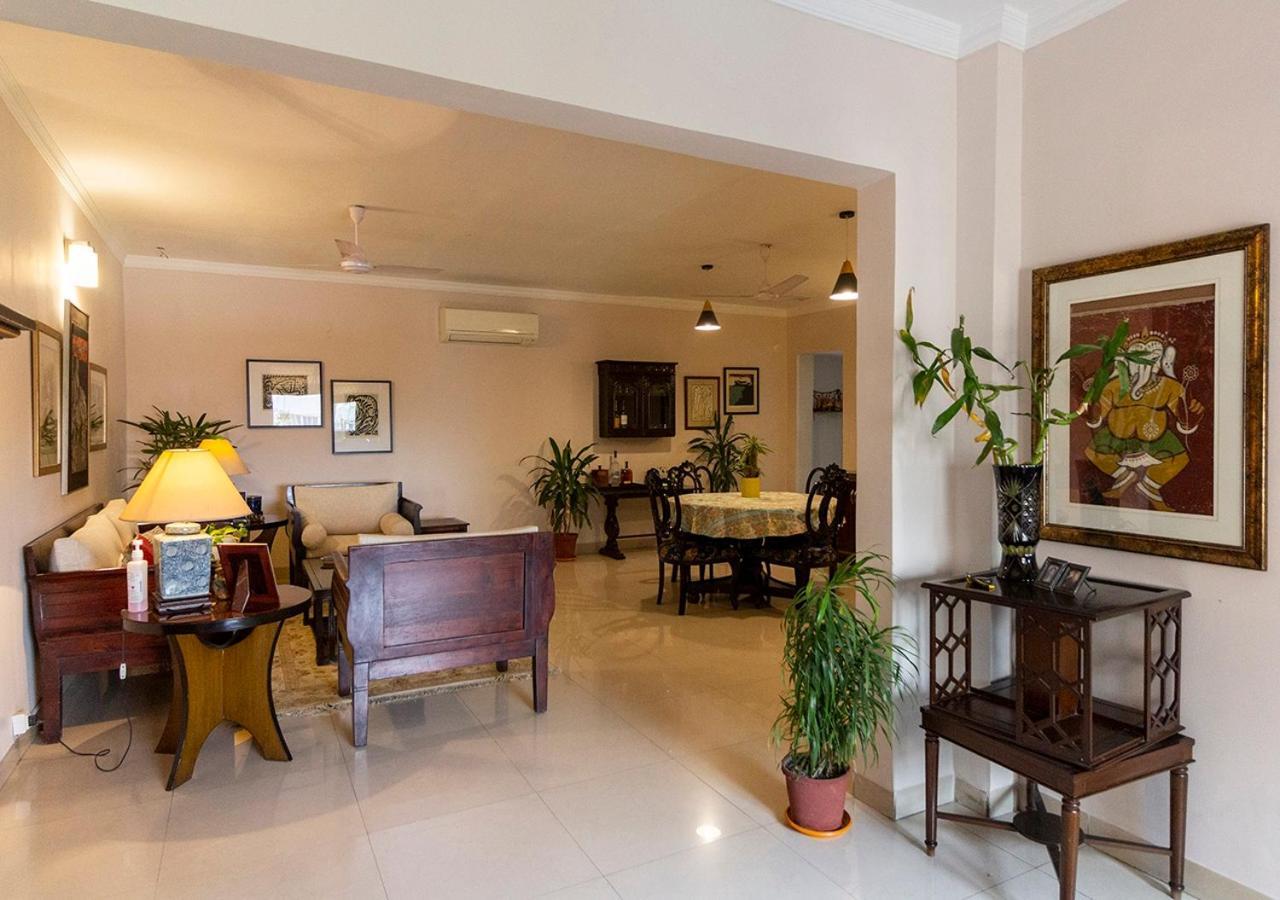Neelam Bed & Breakfast โกลกาตา ภายนอก รูปภาพ